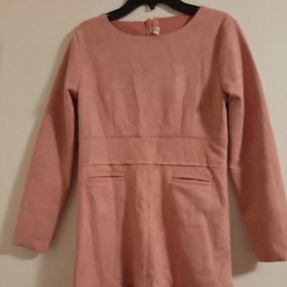 Dress - Picture 2 of 4